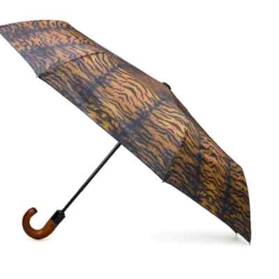 Patricia Nash Magliano Tiger pattern Auto Push Button open & close Umbrella NWOT