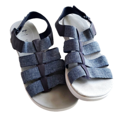 Clarks Navy Blue Denim Looking Strapped Athletic Walking Sandals Size 9.5W