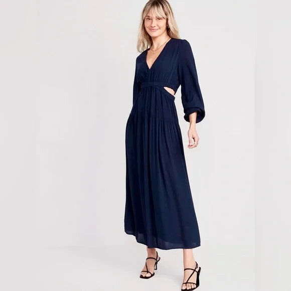 

Old Navy Темно-синее креповое платье макси с поясом и боковым вырезом, размер, Синий
