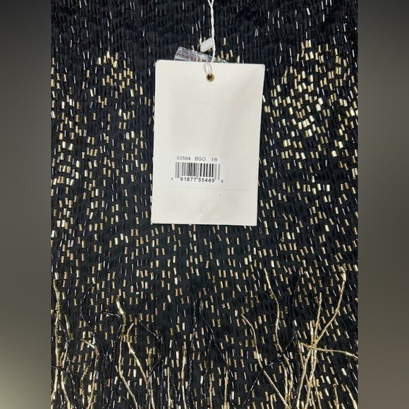 Pre-owned Mac Duggal 93584 Long Sleeve Beaded Fringe Evening Gown Size 18 Black Gold