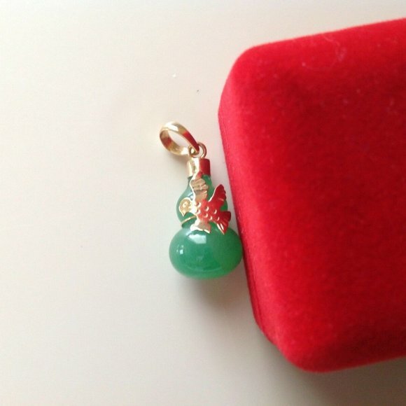 Pre-owned Handmade 14k Solid Yellow Gold Gourd Bottle B Green Jade Pendant