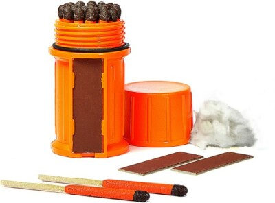 UCO GEAR Industrial Revolution Stormproof Match Kit