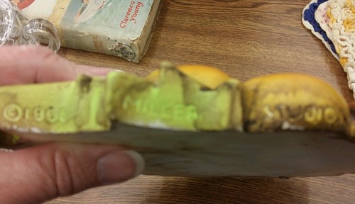 vTg 1968 Miller Studio Chalk Ware Color Mixed Fruit Apples Grapes Pears Leaves