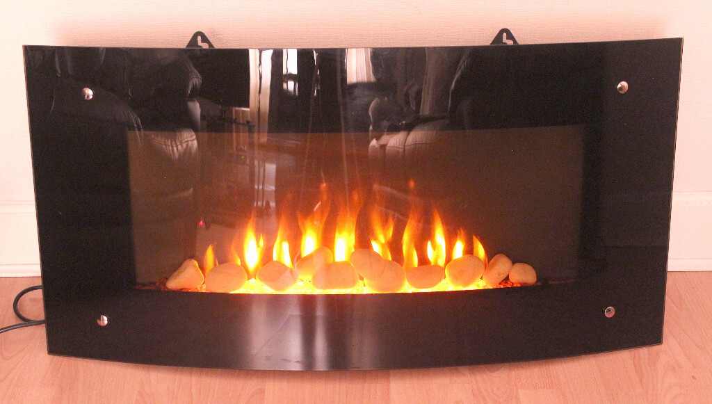 Blyss Carolina (B&Q) Curved Wall Hung Flame Effect Electric Fire With