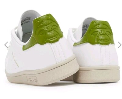 Size 7 - adidas Star Wars x Stan Smith Yoda