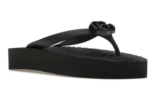 Pre-owned Gucci V Flip Flops Beach Outdoor Summer Black Women's Slippers