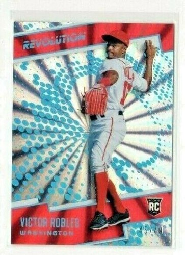 2018 Panini Chronicles - Victor Robles #8