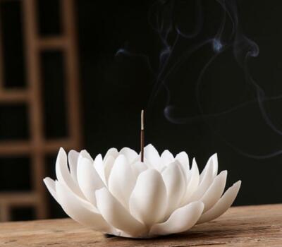 Kwan Yin Fine Lotus Flower