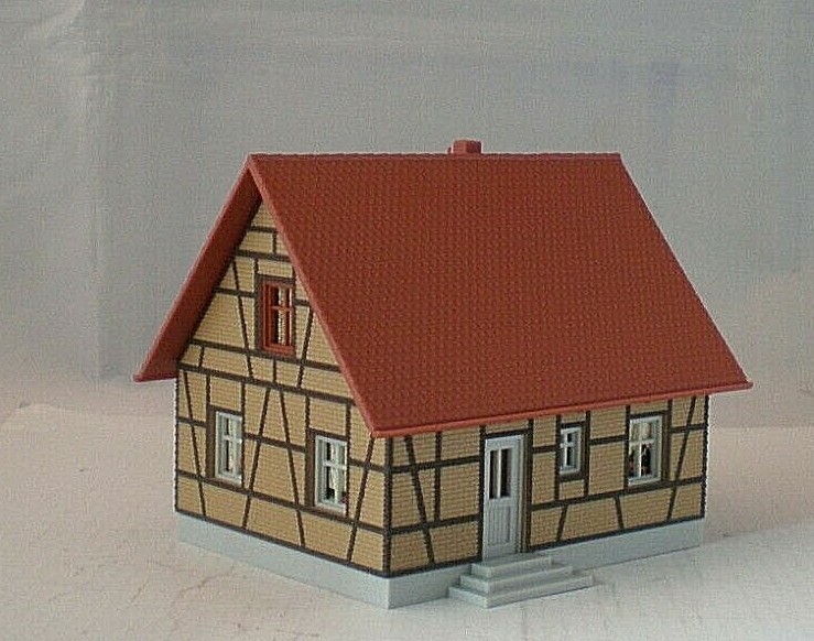 Vintage Plastic HO Building Faller Timbered House (B28) Train Sets