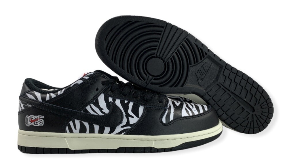 Pre-owned Nike Sb Dunk Low Og Qs Quartersnacks Zebra Black White
