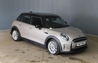 2021 71 MINI HATCH 1.5 COOPER EXCLUSIVE HATCHBACK 5DR PETROL MANUAL EURO 6 (S/S)