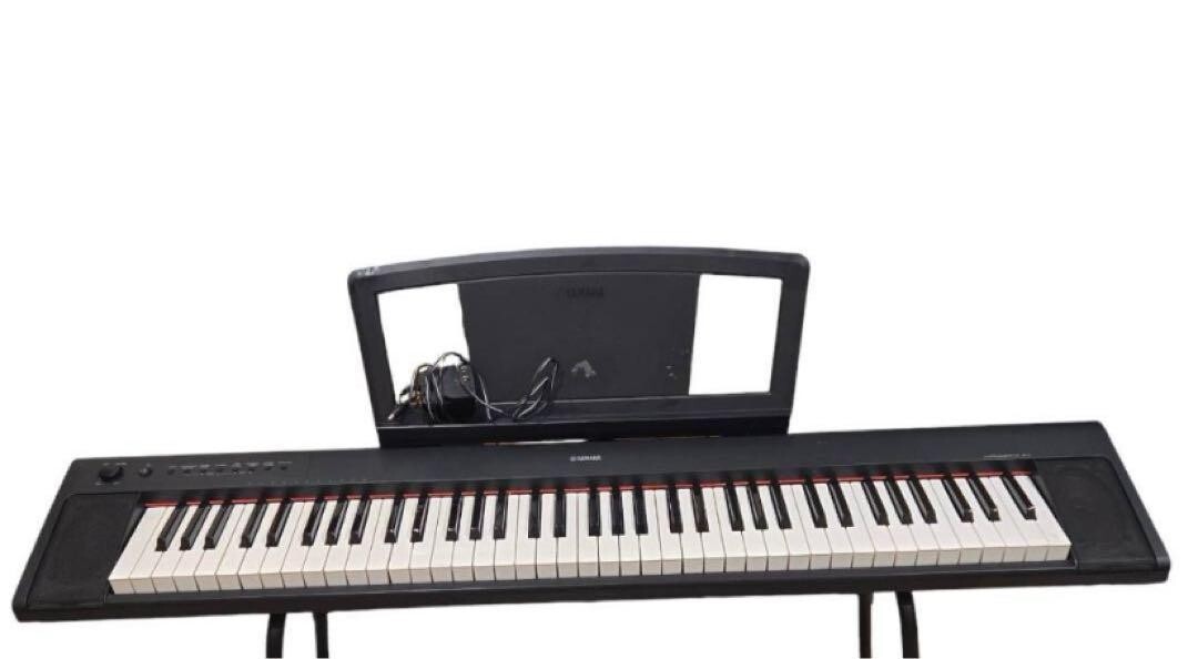 YAMAHA Piaggero NP-31 76-Key Electronic piano Keyboard w