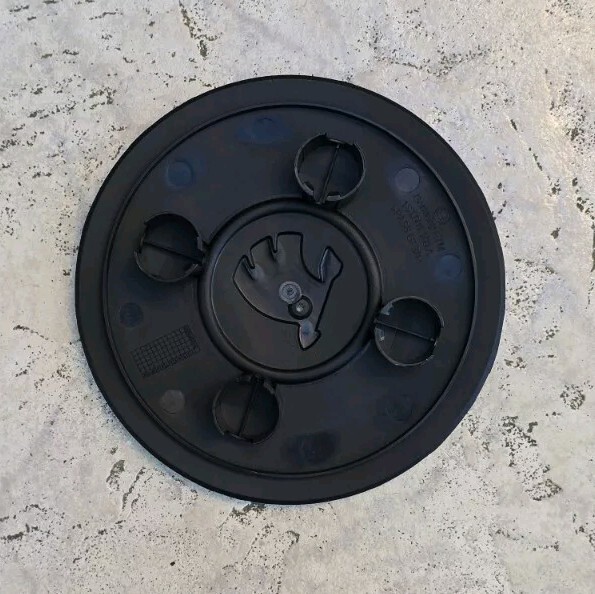 1x Original Škoda Citigo Radkappe mit Logo, Teilenummer: 1ST 601 169 A 9B9 NEU - Picture 2 of 2