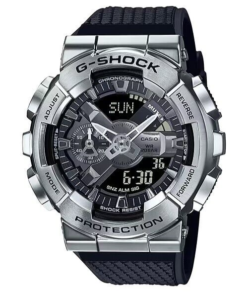 G-SHOCK　GM-110VG Casio G-Shock GM-110 Textured Black Resin Band Watch GM110VG