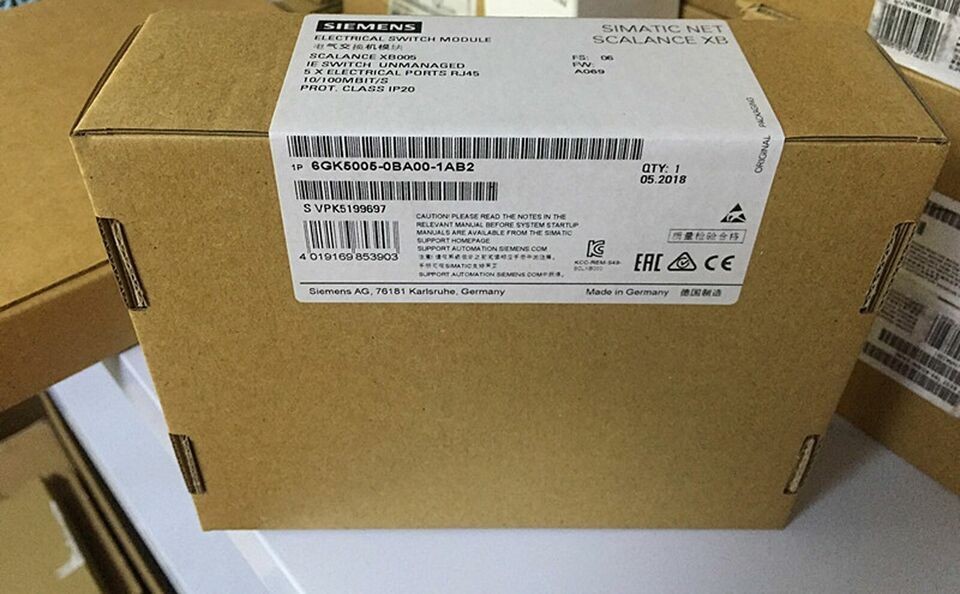 6GK5 005-0BA00-1AB2 NEW SIEMENS Electrical Switch Module 1PCS 6GK5005-0BA00-1AB2