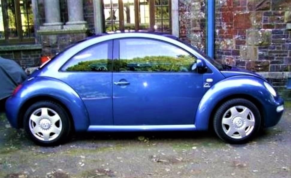 Volkswagen beetle 2001