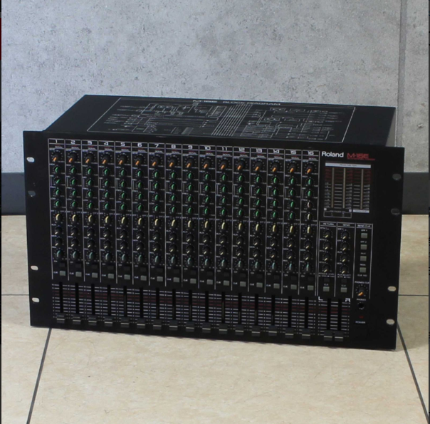 Roland M-16E アナログミキサー 16チャンネル Roland M-16E Studio Rackmount Line Mixer. 16 Channels