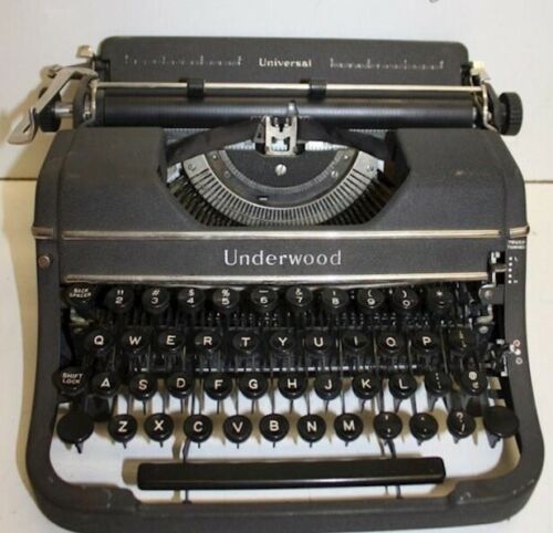 Vtg/Antique Underwood Universal Portable Typewriter with Vtg/Antique Underwood Universal Portable Typewriter with