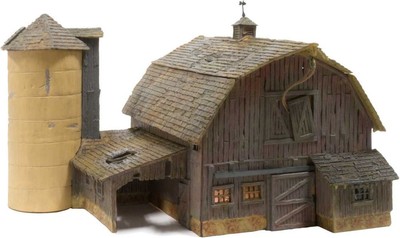 Woodland Scenics-Old Weathered Barn - N