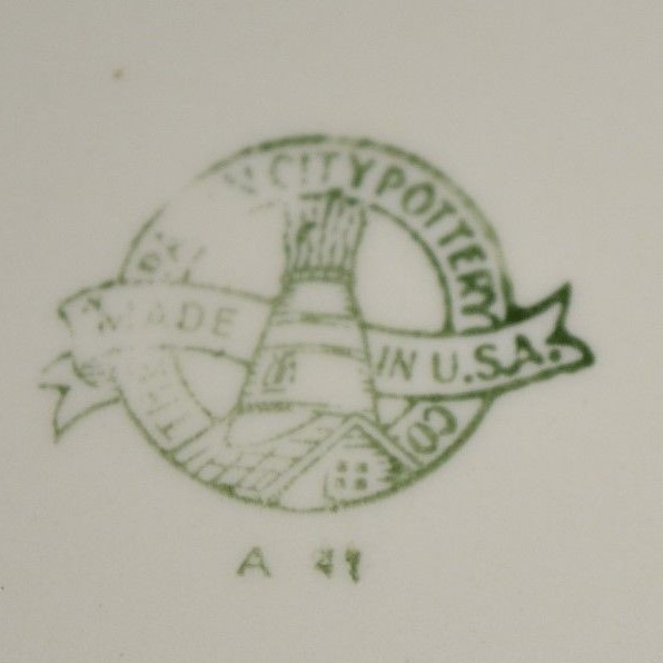 VERY RARE ALUMINUM PADEN CITY POTTERY SERVING PLATE STUNNING ROSE PATTERN