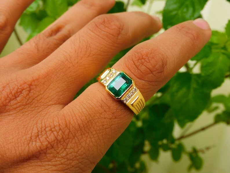 Pre-owned Handmade Emerald Mens Ring In 18k Gold Diamond Ring May Birthstone Natural Emerald Ring In Green