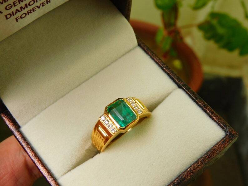 Pre-owned Handmade Emerald Mens Ring In 18k Gold Diamond Ring May Birthstone Natural Emerald Ring In Green