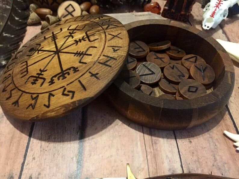 Vegvisir Rune Box Brown Wood Runes Futhark Viking Nordic Runic Compass
