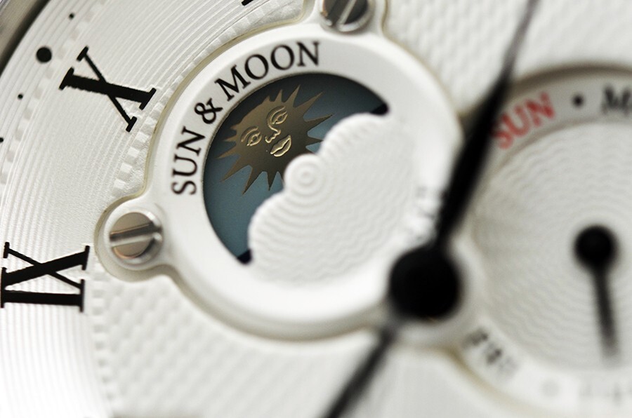 Pre-owned Orient Sun Moon V2 Et0t001w White Dial Sapphire Crystal Day Date Made In Japan