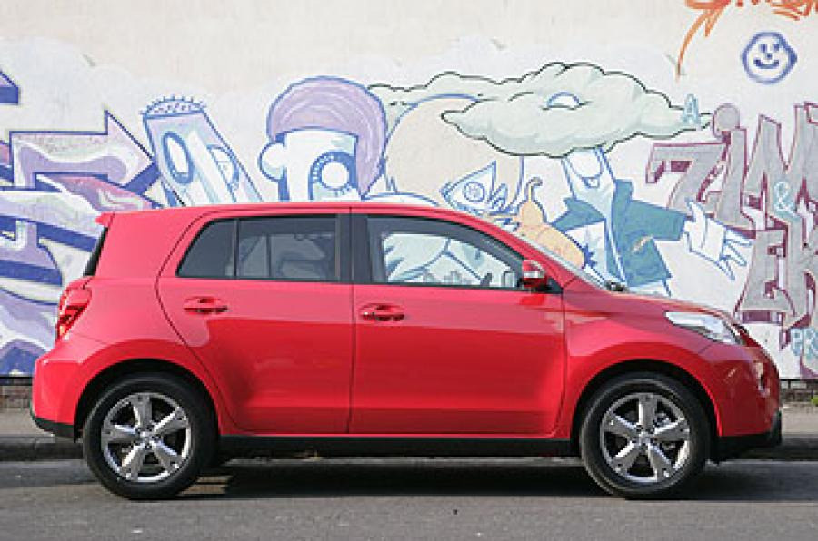 Toyota urban cruiser 2010
