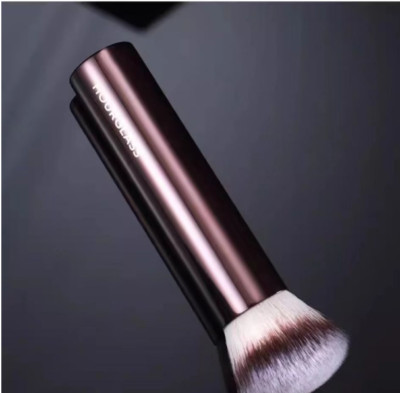 HOURGLASS Vanish Seamless Finish liquid Foundation Brush bb cream Slope brush