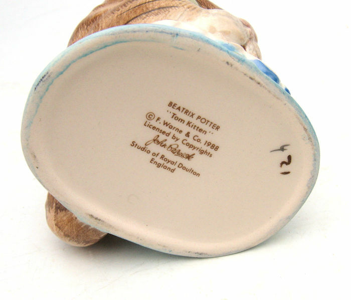 RARE BP4 Beatrix Potter TOM KITTEN Toby Mug Cat Figurine John Beswick Signature