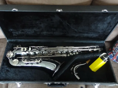 Monique tenor saxophone deals