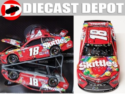 KYLE BUSCH 2019 ISM RACEWAY PHOENIX WIN SKITTLES #18 CAMRY 1/24 ELITE