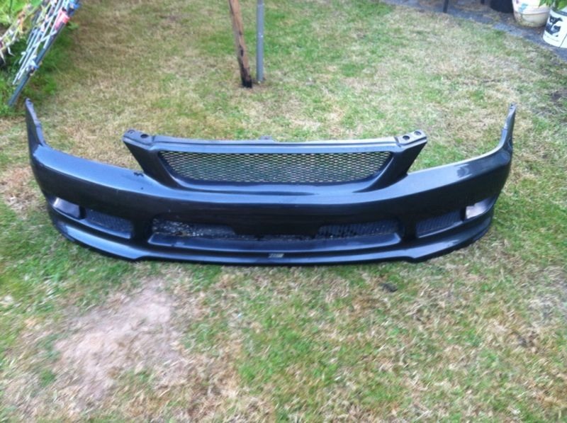 Lexus is200 TTE front bumper 9805 in London Gumtree
