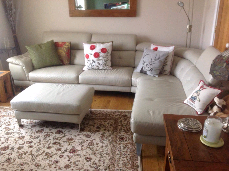 Barker and Stonehouse leather corner sofa in StocktononTees, County
