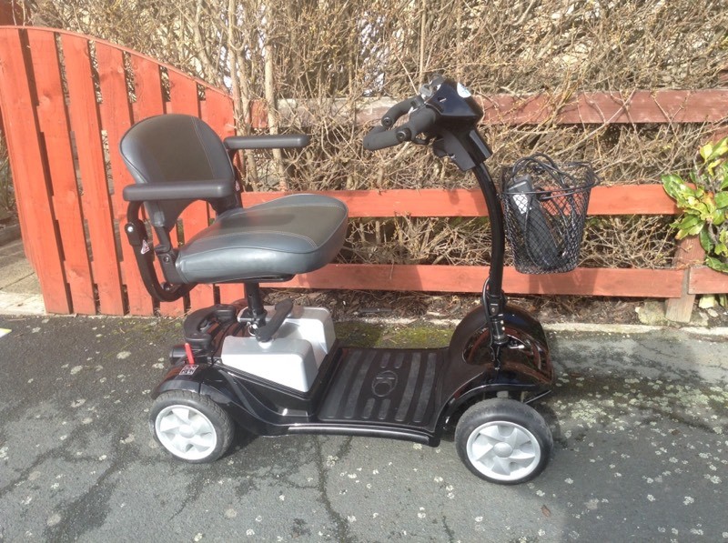 Kymco mini comfort mobility scooter in