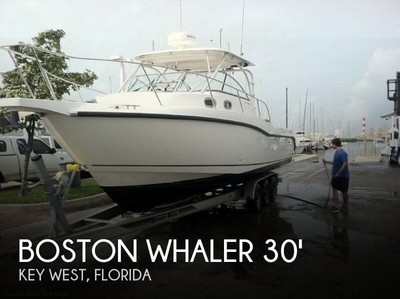 2005 Boston Whaler 305 Conquest Used