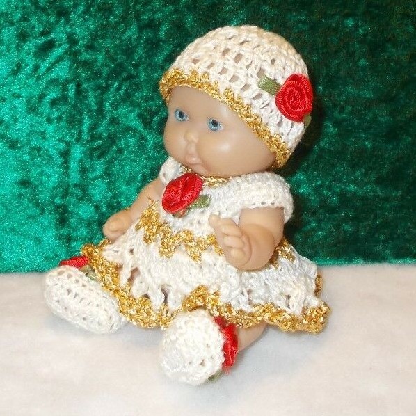 HAND CROCHETED DOLL CLOTHES FITS 5