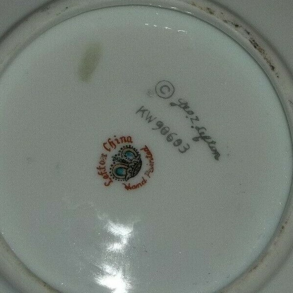 2,Lefton,1950's,Ring Finger,China,Candle,Holders,Excellent Condition!