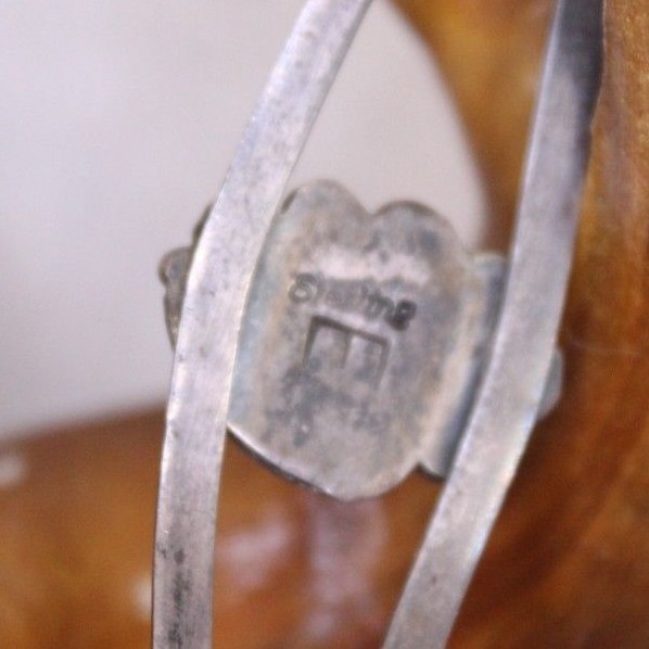 Vintage Southwestern Sterling Silver   Leaf Cuff Bracelet