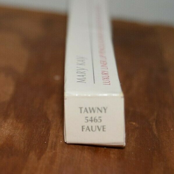 Mary Kay Luxury Liner Lip Pencil Tawny 5465 New in Box