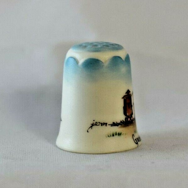 Heirloom Editions - Georgetown, Colorado Train Souvenir Thimble - Ceramic