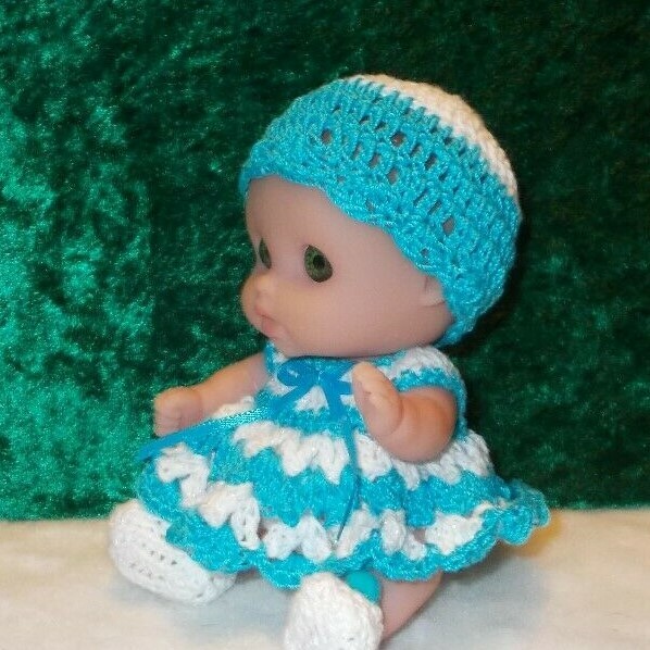 HAND CROCHETED DOLL CLOTHES/fits 5.5