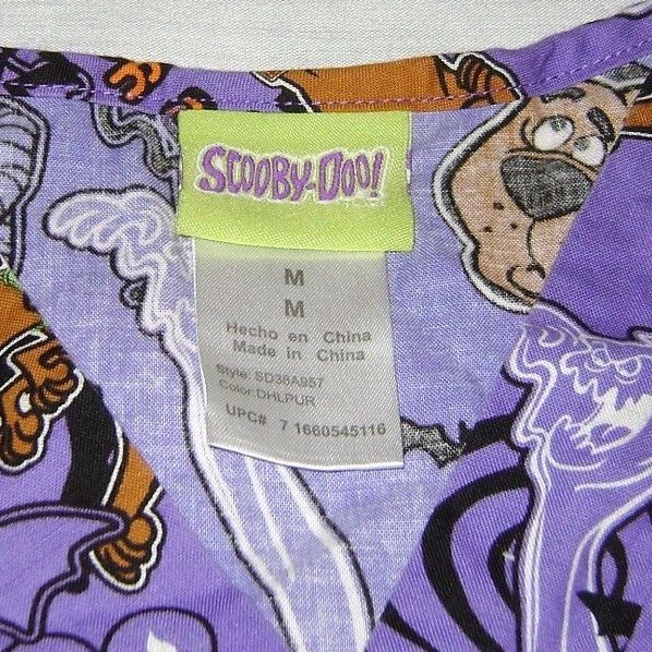 Scooby Doo Where Are You Purple Womens Scrub Top With 2 Front Pockets Sz Medium