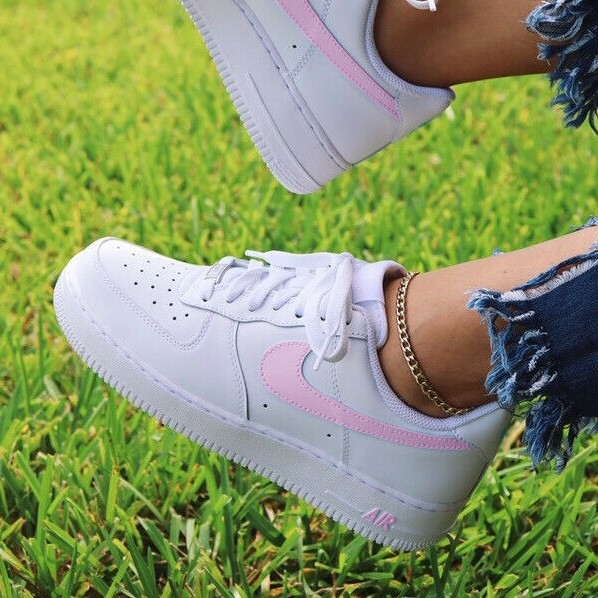 pink and white af1