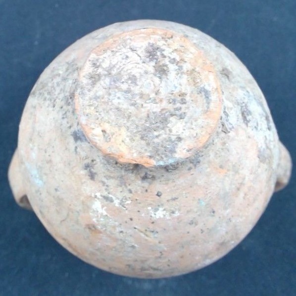 Pre Columbian Short Clay Pottery Vase BB