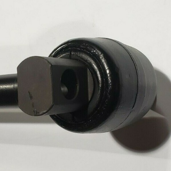 16-18972-000 FREIGHTLINER TRACKING TORQUE ROD 24.21 FASII AIRLINER II RUBBER