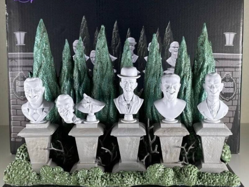 Disney Parks 2022 Haunted Mansion Singing Head Busts Figure Figurine
