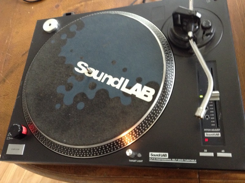 SOUNDLAB DLP 1R TURNTABLES ,,,SPARES OR SIMPLE REPAIR in Bearsden
