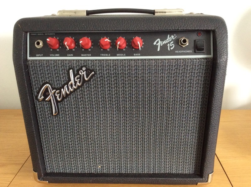 Fender 15 red knob guitar amplifier. Made in Mexico 80s/90s. in